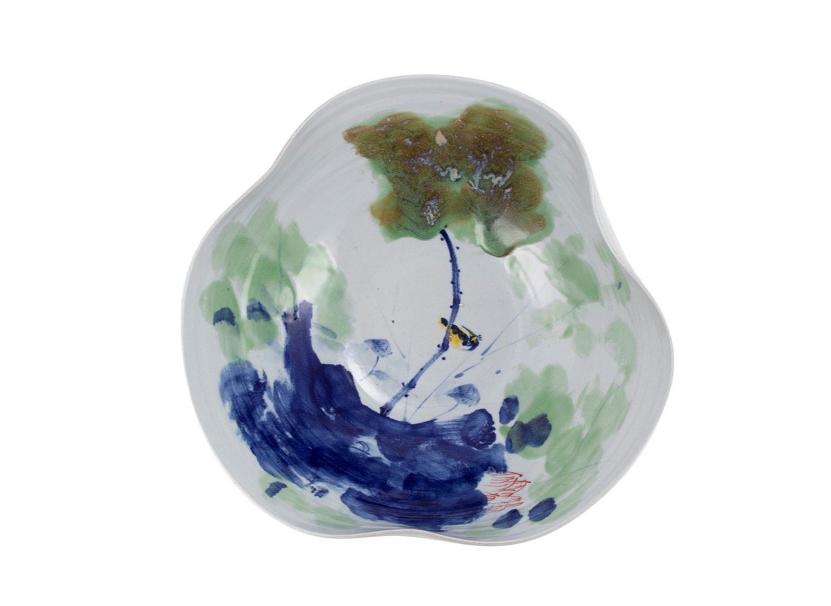Curved Rim Swirl Bowl - Medium