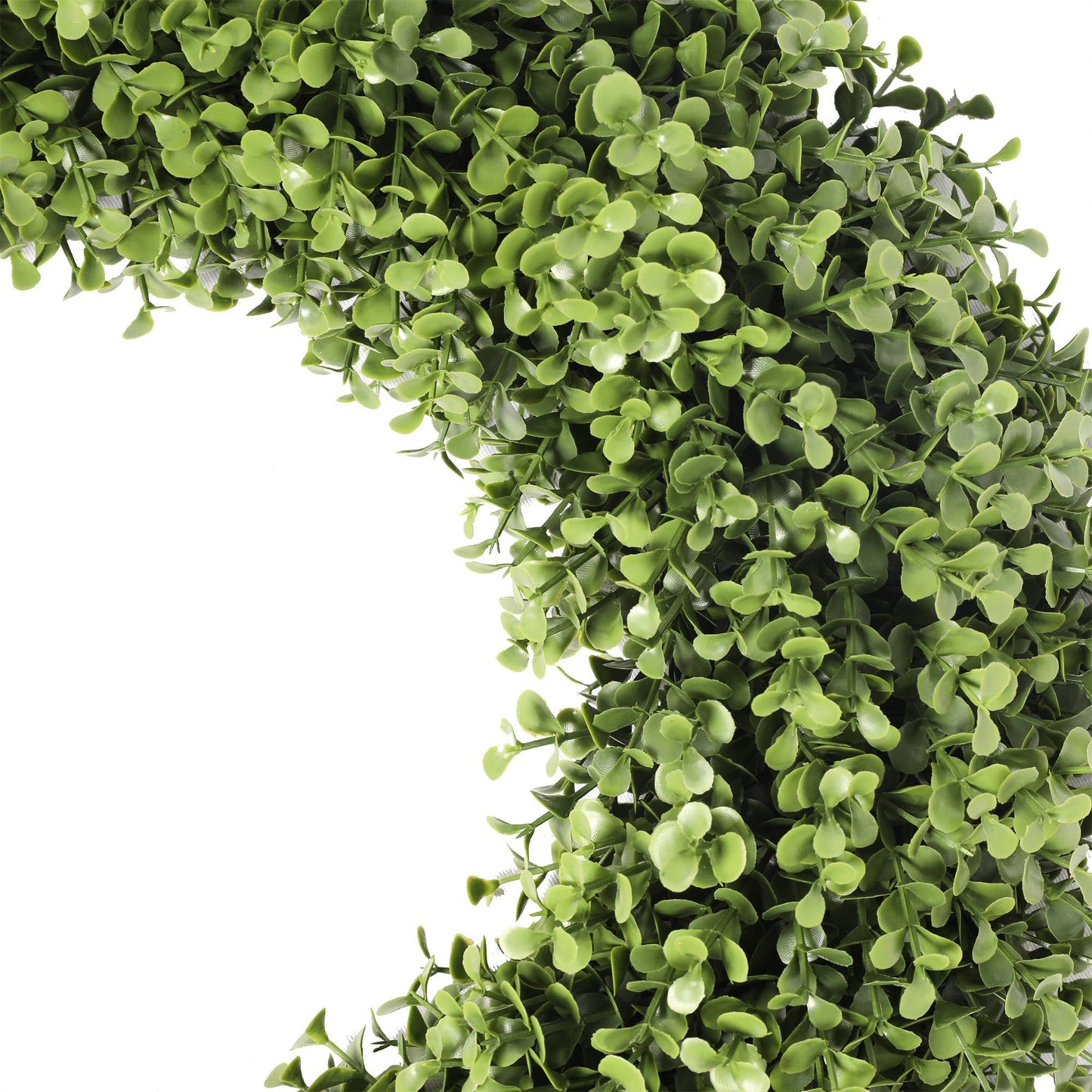 UV Boxwood Round 19” Wreath