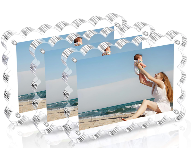 Acrylic Scallop Photo Frame - 4x6