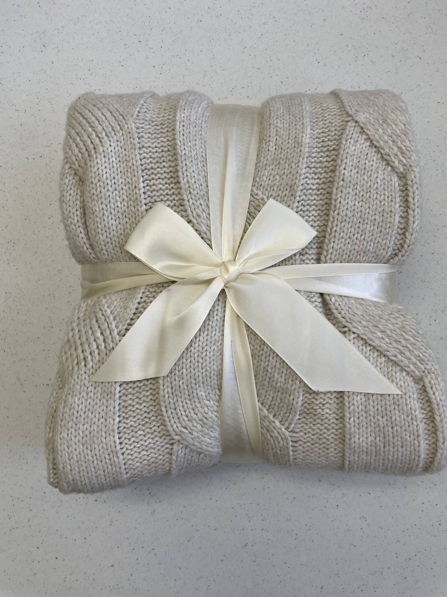 Luxury Cloudknit Throw