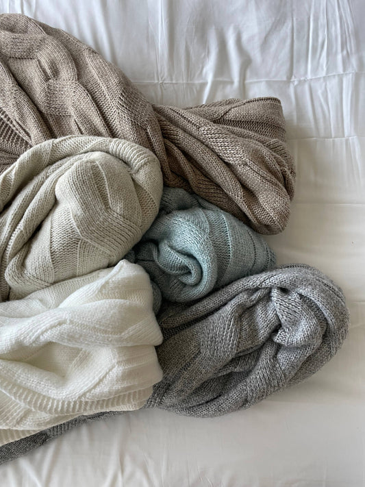 Luxury Cloudknit Throw