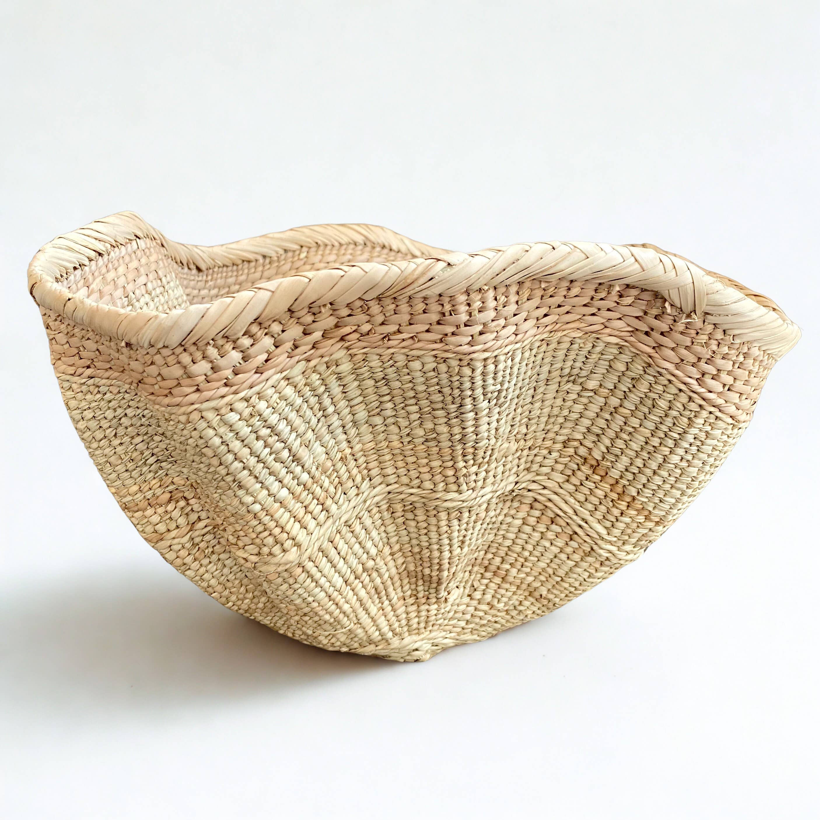 Rippled Palm Leaf Dancing Basket