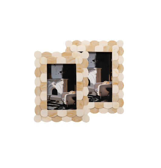 Scallop Frame - 2 Sizes